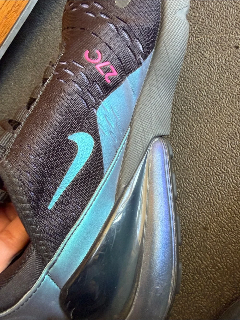 Nike-Air270 Sneakers in Black with Pink Accents